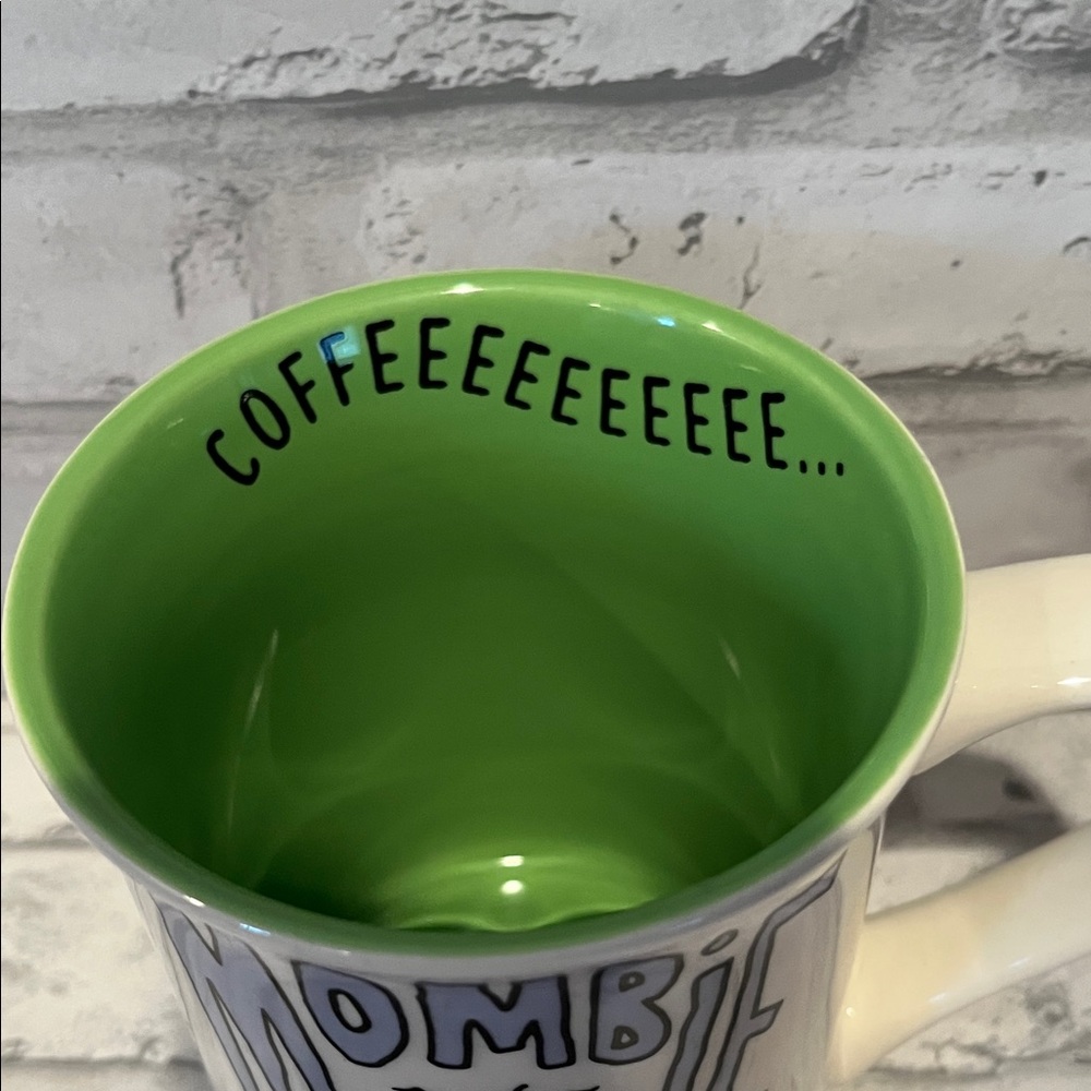 Mombie Mug with Green Interior never sleeps baby coffee tea matcha 14 oz - Picture 5 of 8